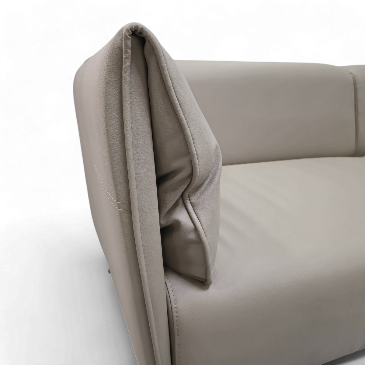 Hermo Three-Seater Sofa