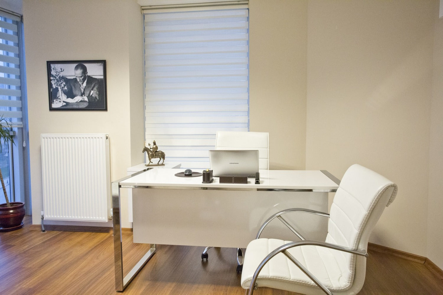 White Office Furniture Sets Ulaş Bey Istanbul