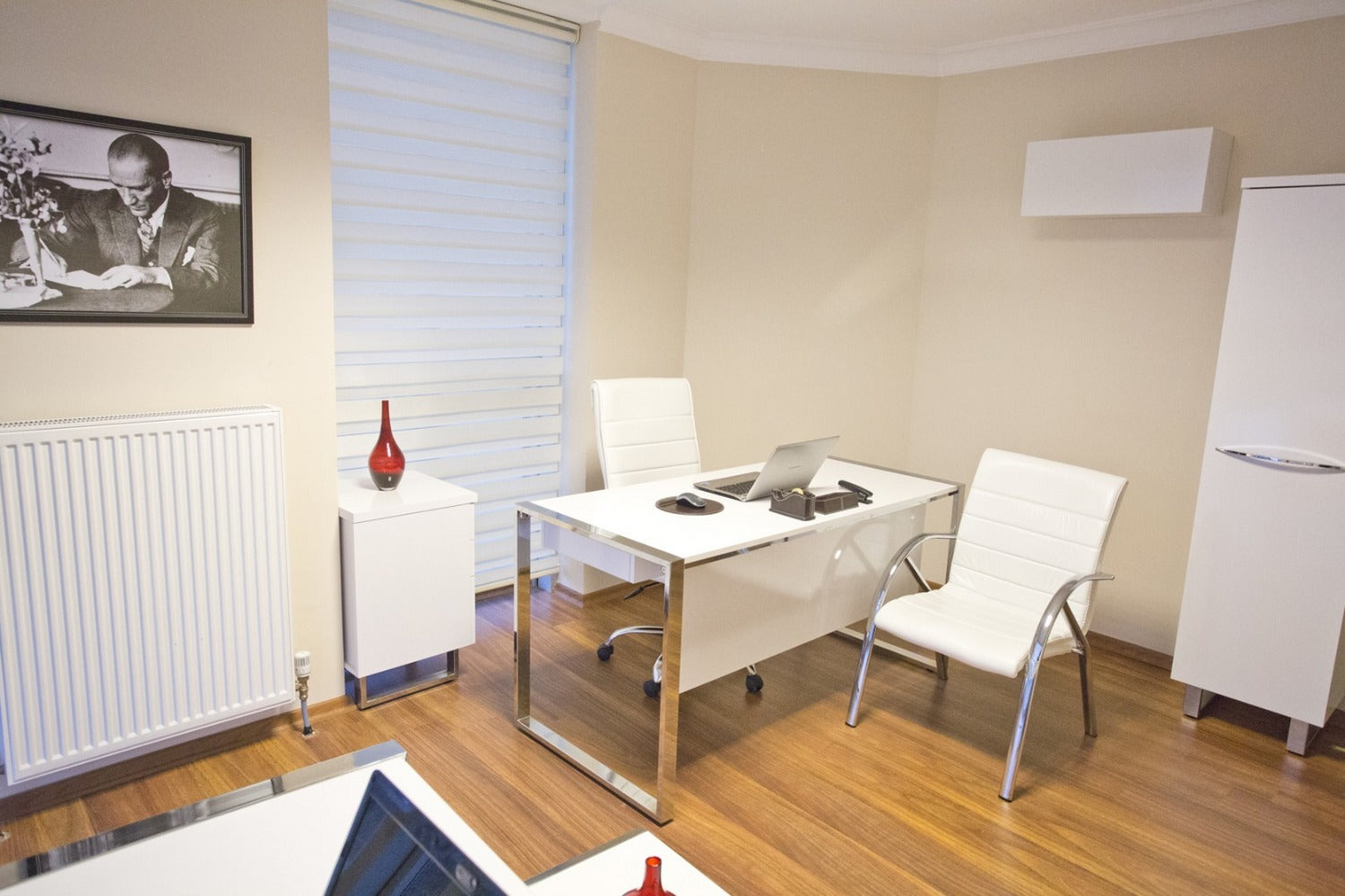 White Office Furniture Sets Ulaş Bey Istanbul