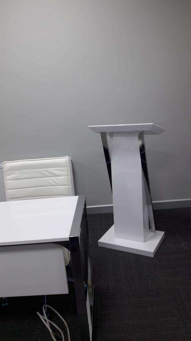 U-shaped Meeting Table Room Mr. Selim