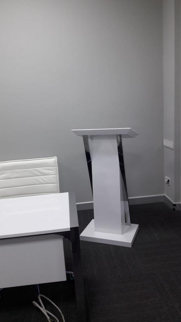 U-shaped Meeting Table Room Mr. Selim