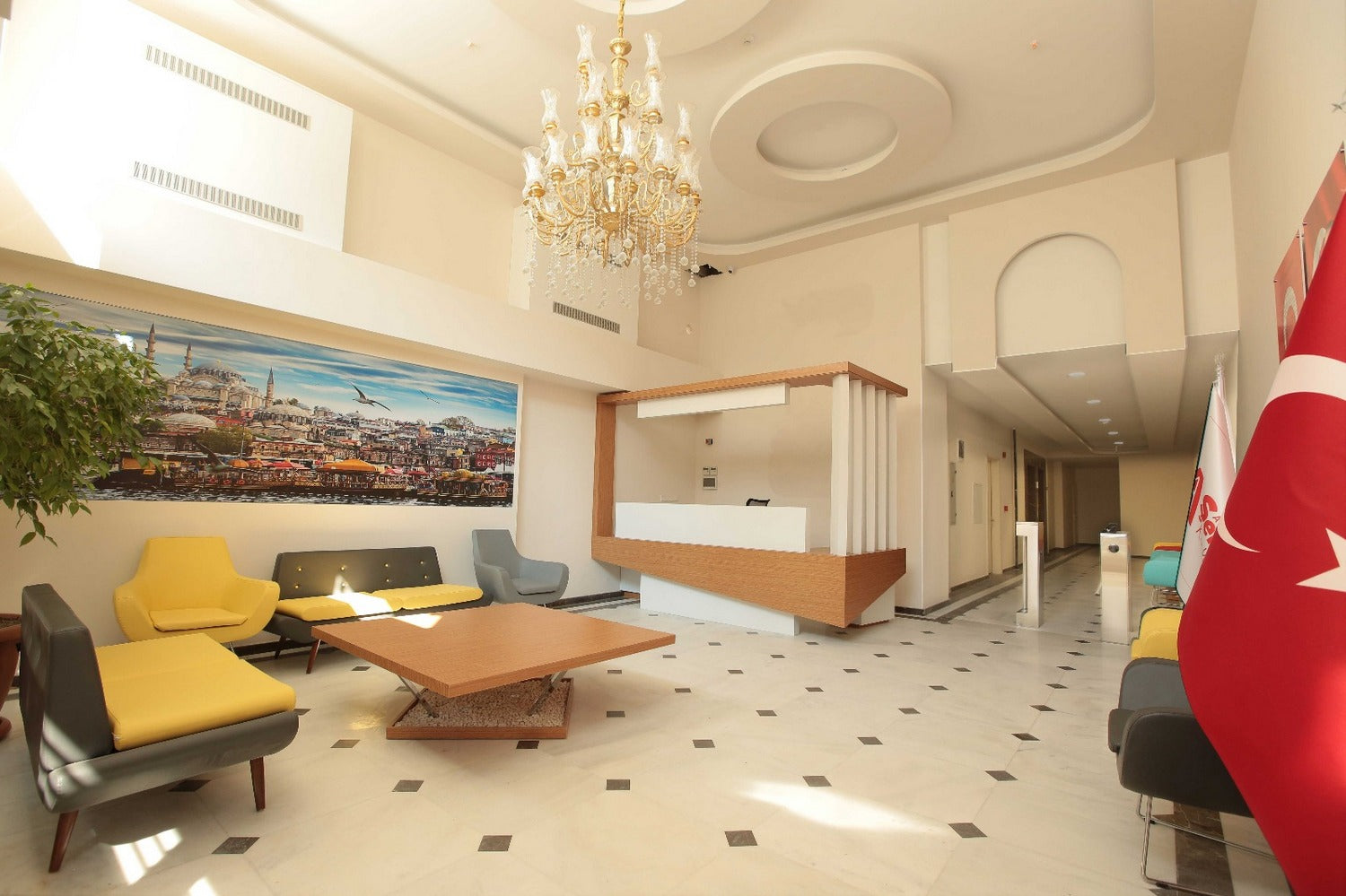 Entrance Lobby and Entire Building Kartal İbrahim Bey
