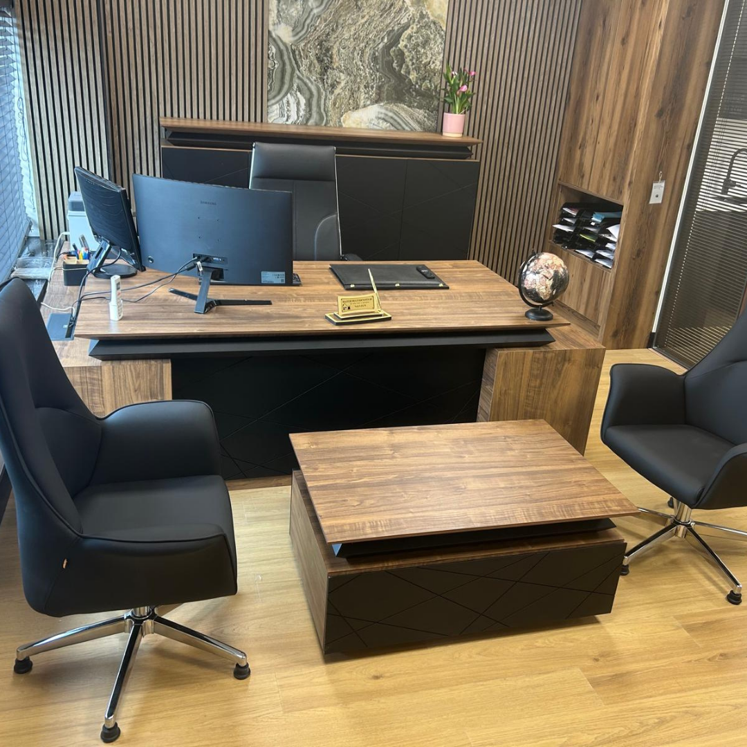Master-Building Company Office Team