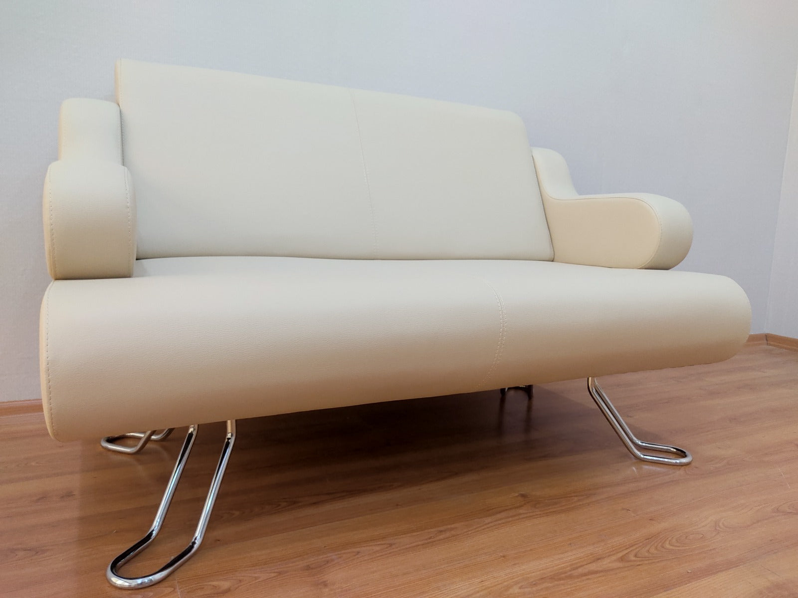 Tarso Three-Seater Sofa