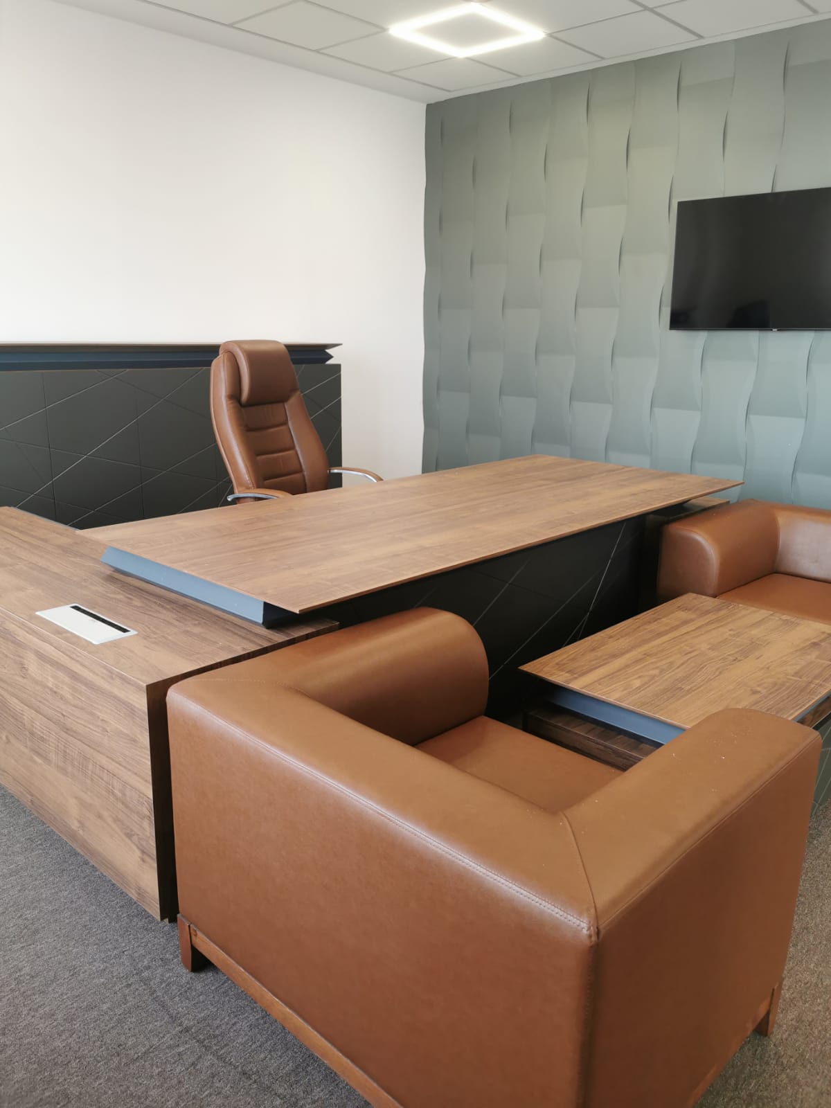 Romanian Office Furniture