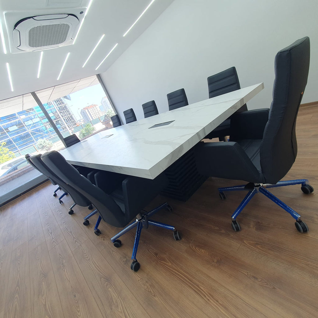 GökMetal Meeting Table