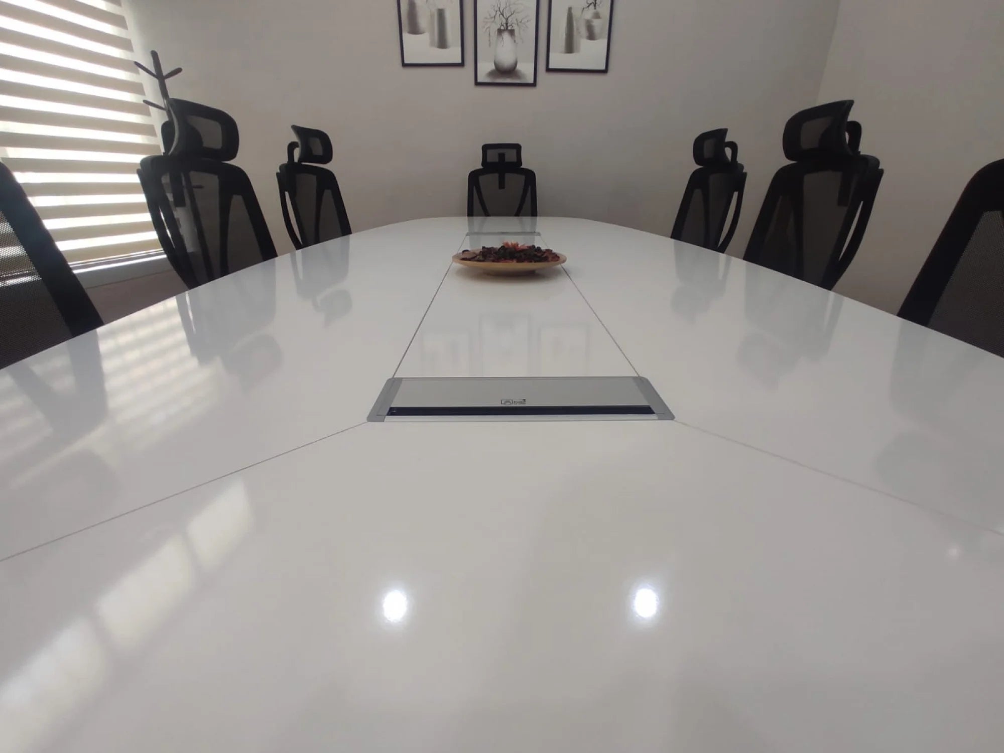 Büyük Oval Toplantı Masası Beyaz ISTANBUL