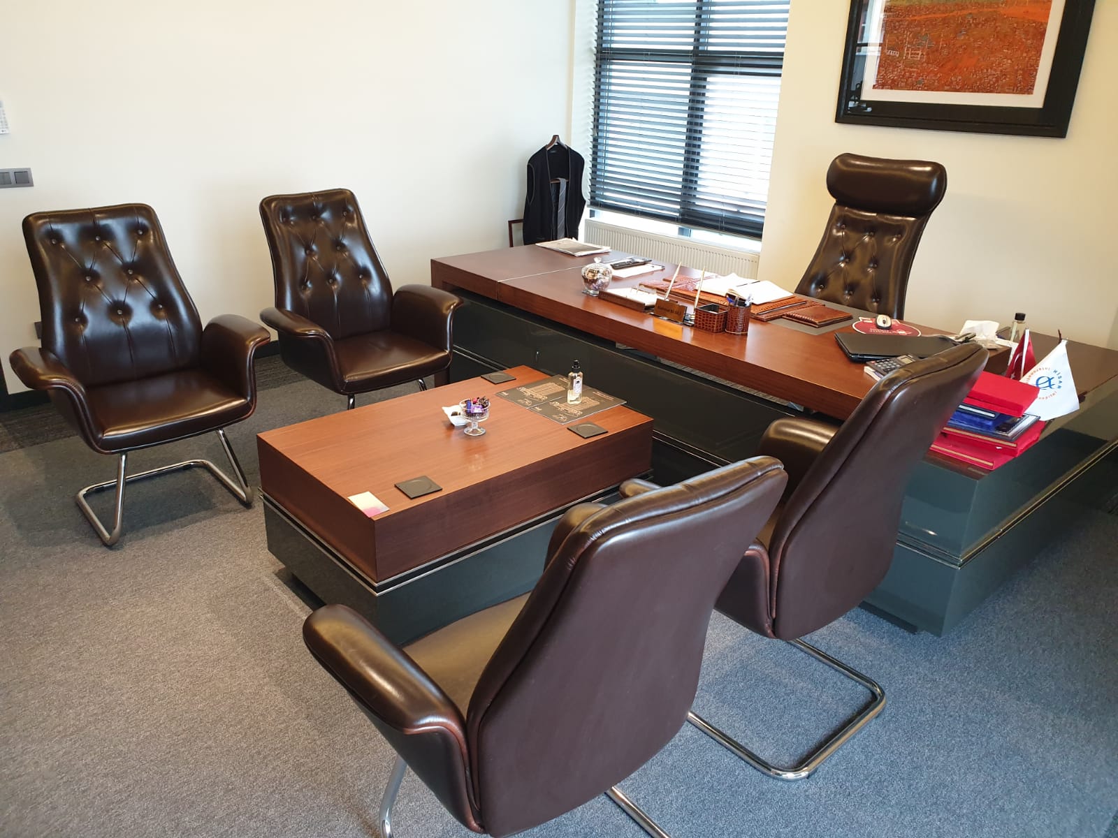Bilgili Construction Office Furniture Decoration