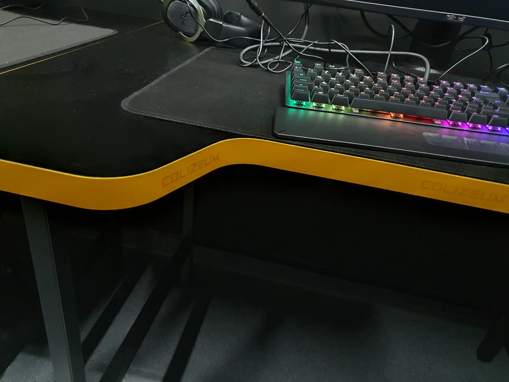 Colizeum Gaming Desks and Gaming Furniture