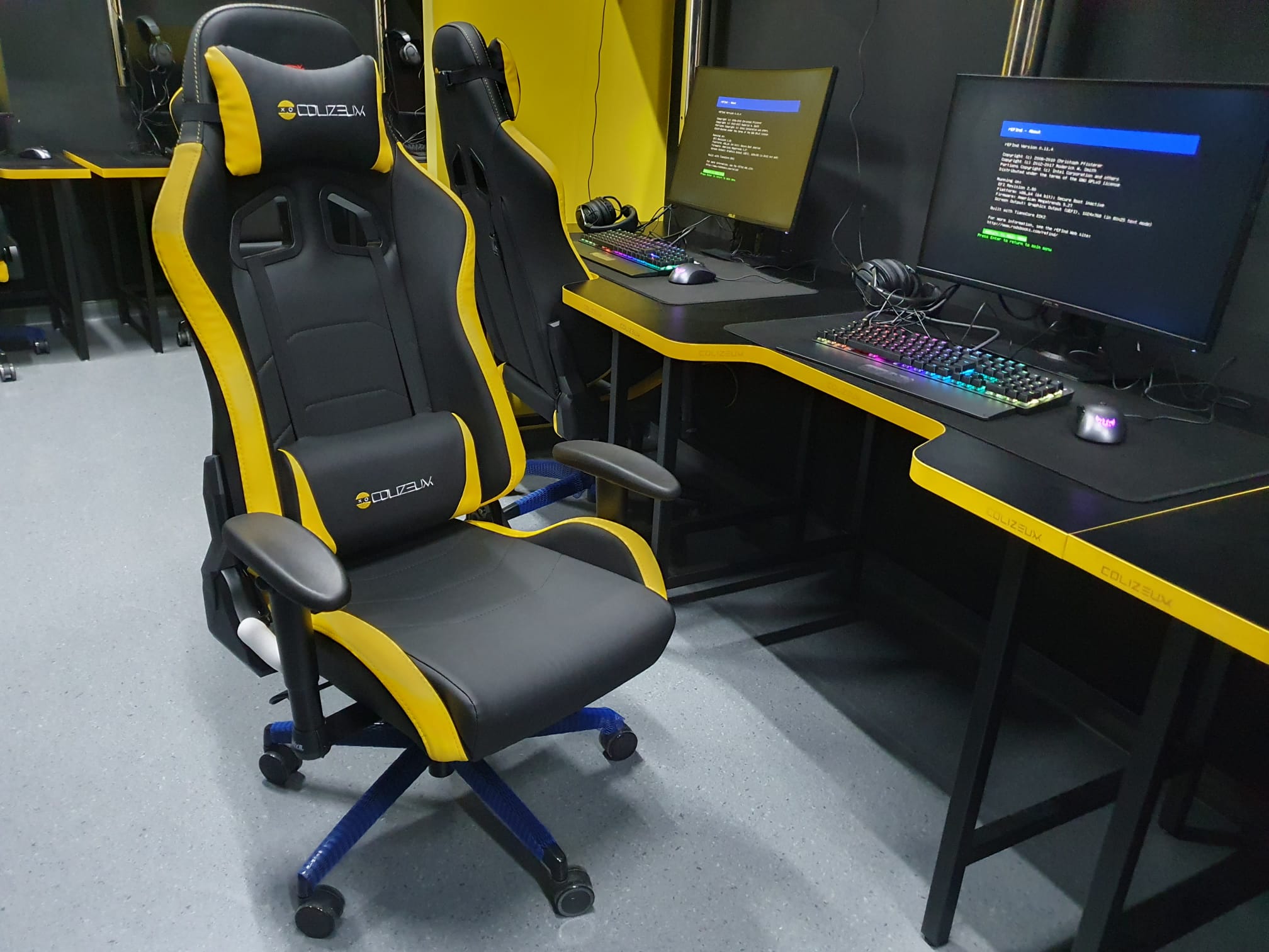 Colizeum Gaming Desks and Gaming Furniture