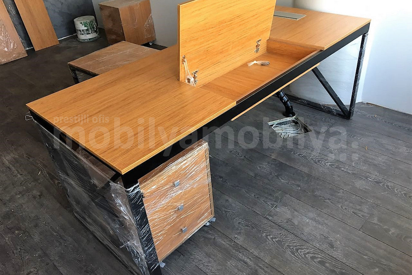 Ulus Office Furniture Mr. Mehmet