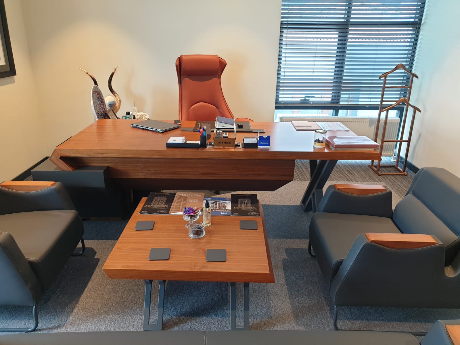 Bilgili Construction Office Furniture Decoration