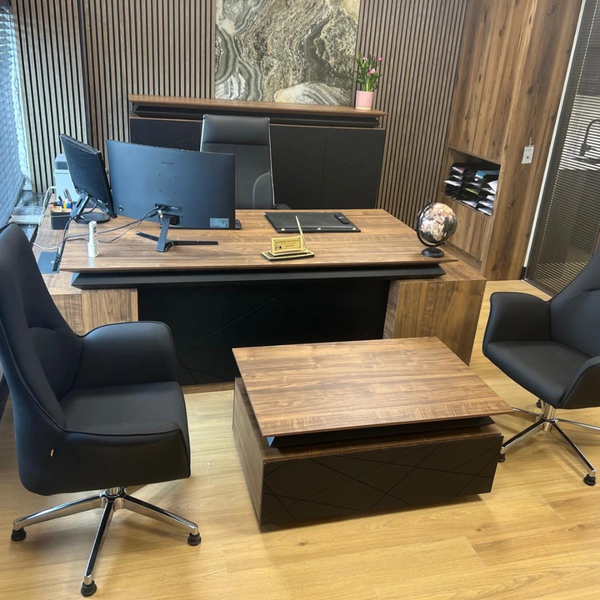 Master-Bouwbedrijf Ofis Takımı İstanbul Ofis Mobilya