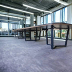 İstanbul Ofis Mobilya modern tasarımlı, metal ayaklı, 20-22 kişilik geniş oval ofis toplantı masası.
