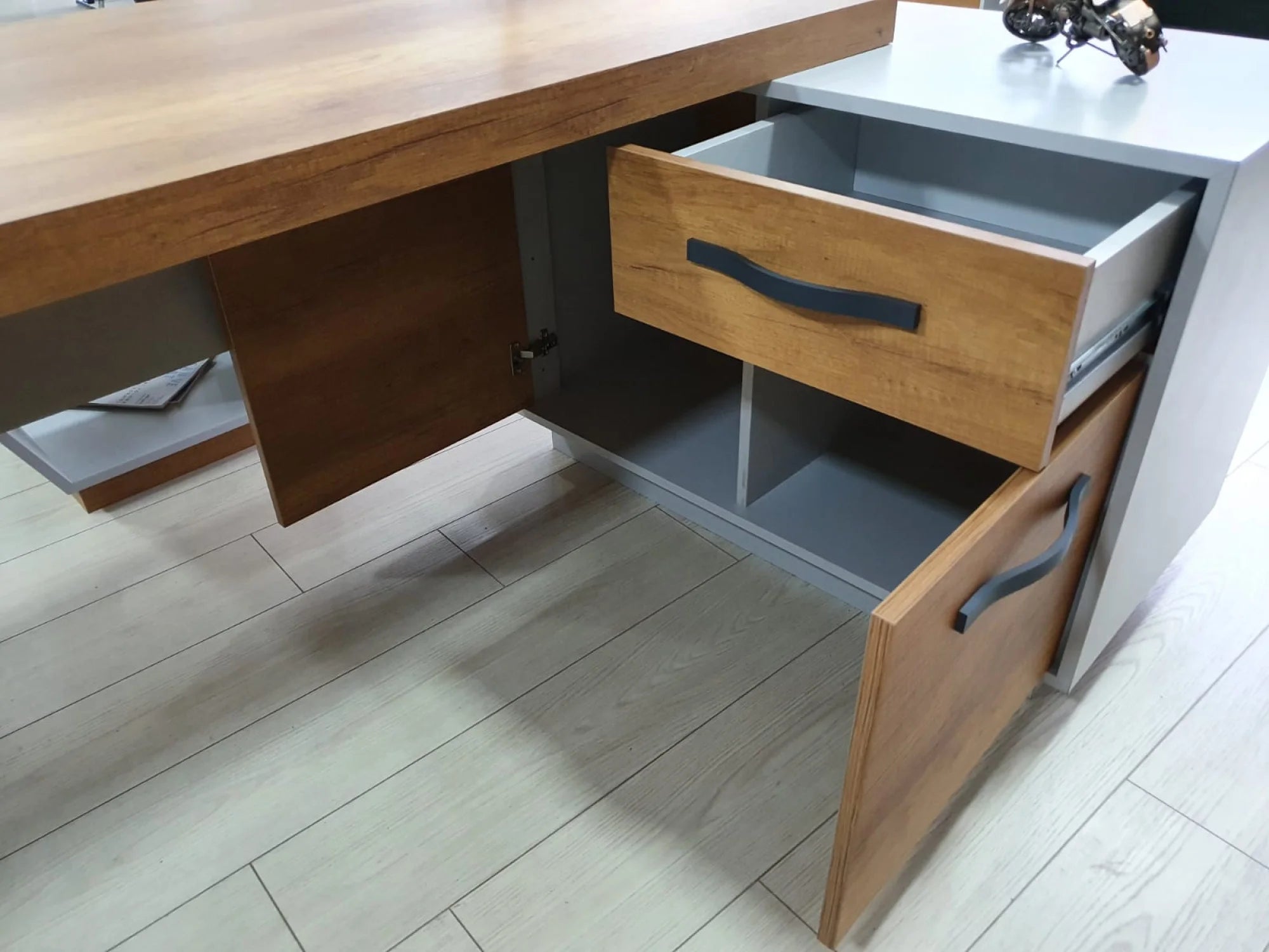 Ofis Çalışma Masası Takımı Uzay ISTANBUL