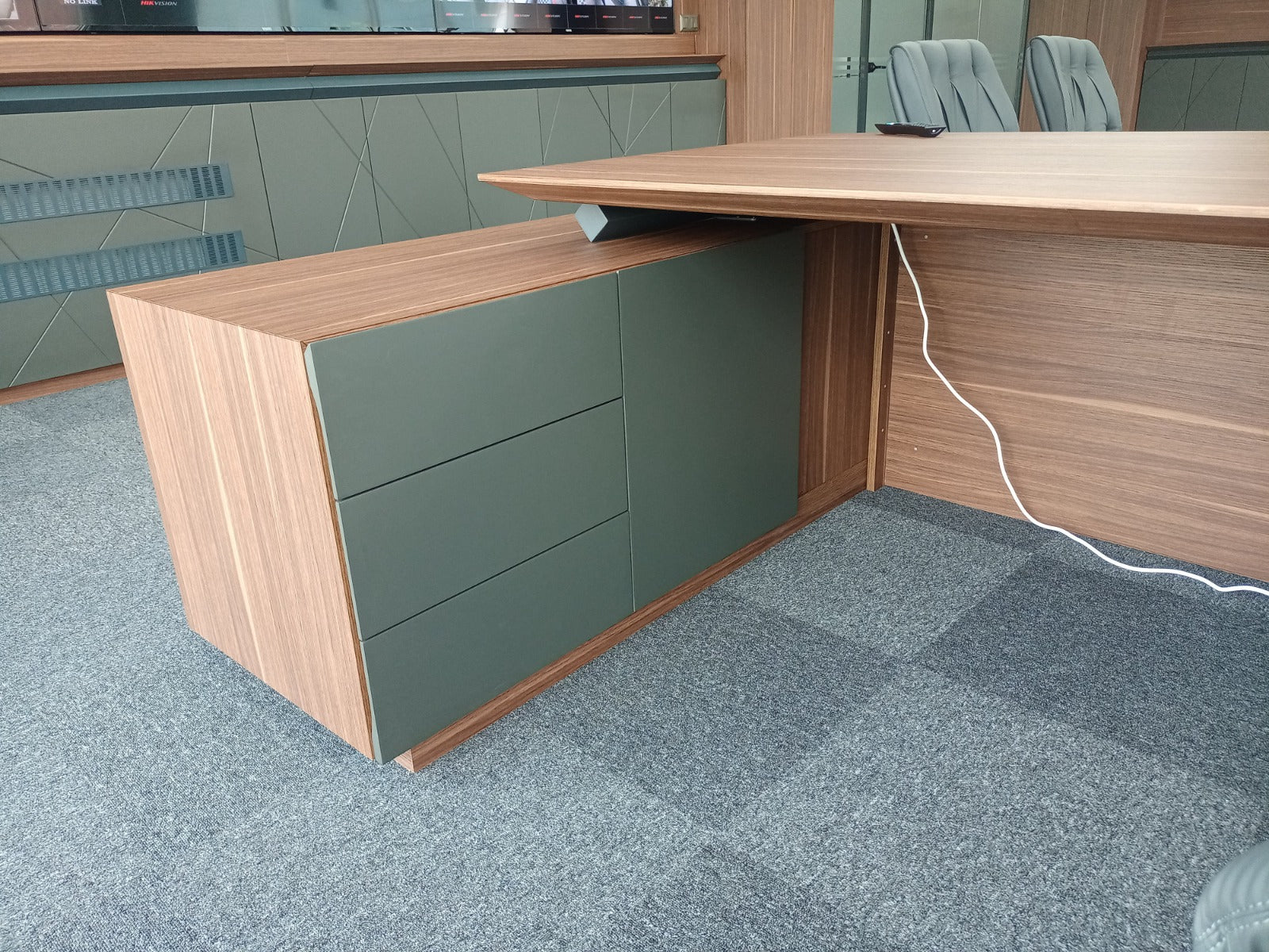 Office Furniture Designs
