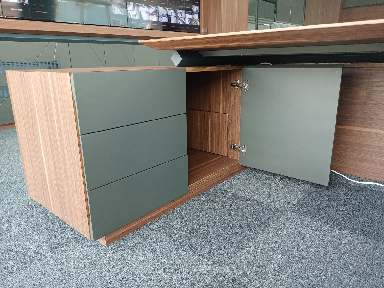 Office Furniture Designs