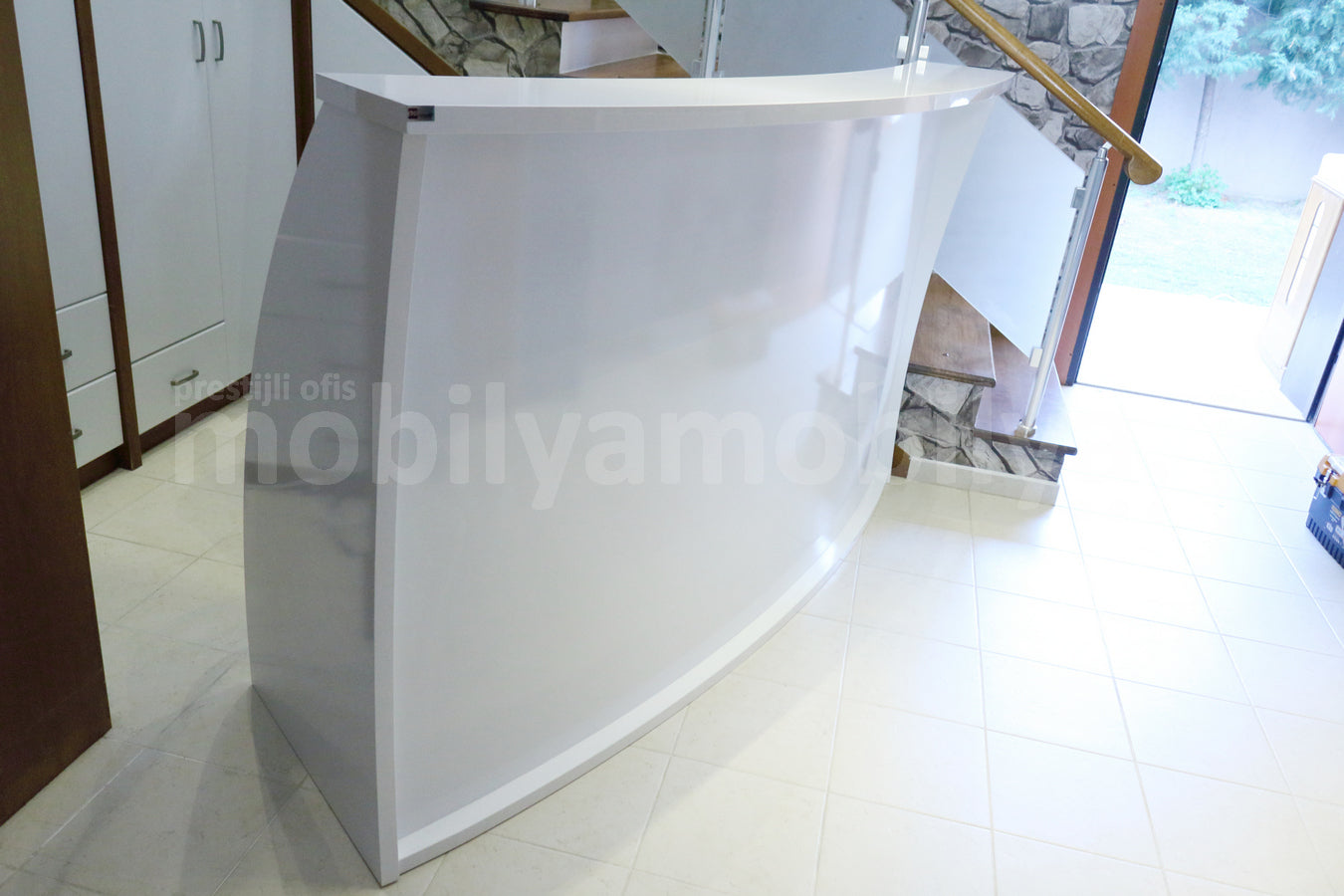 Estepharma Oval Counter