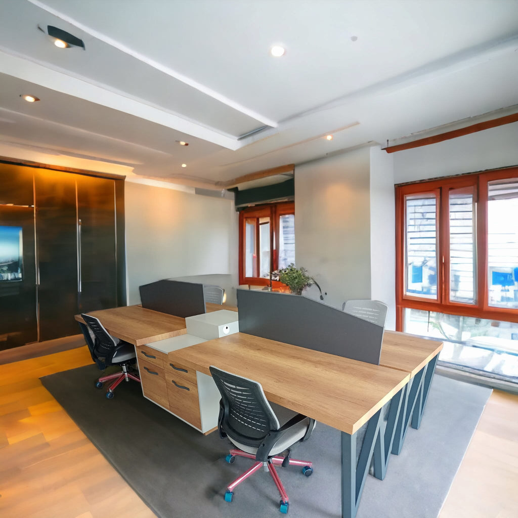 4-Person Workstation Space