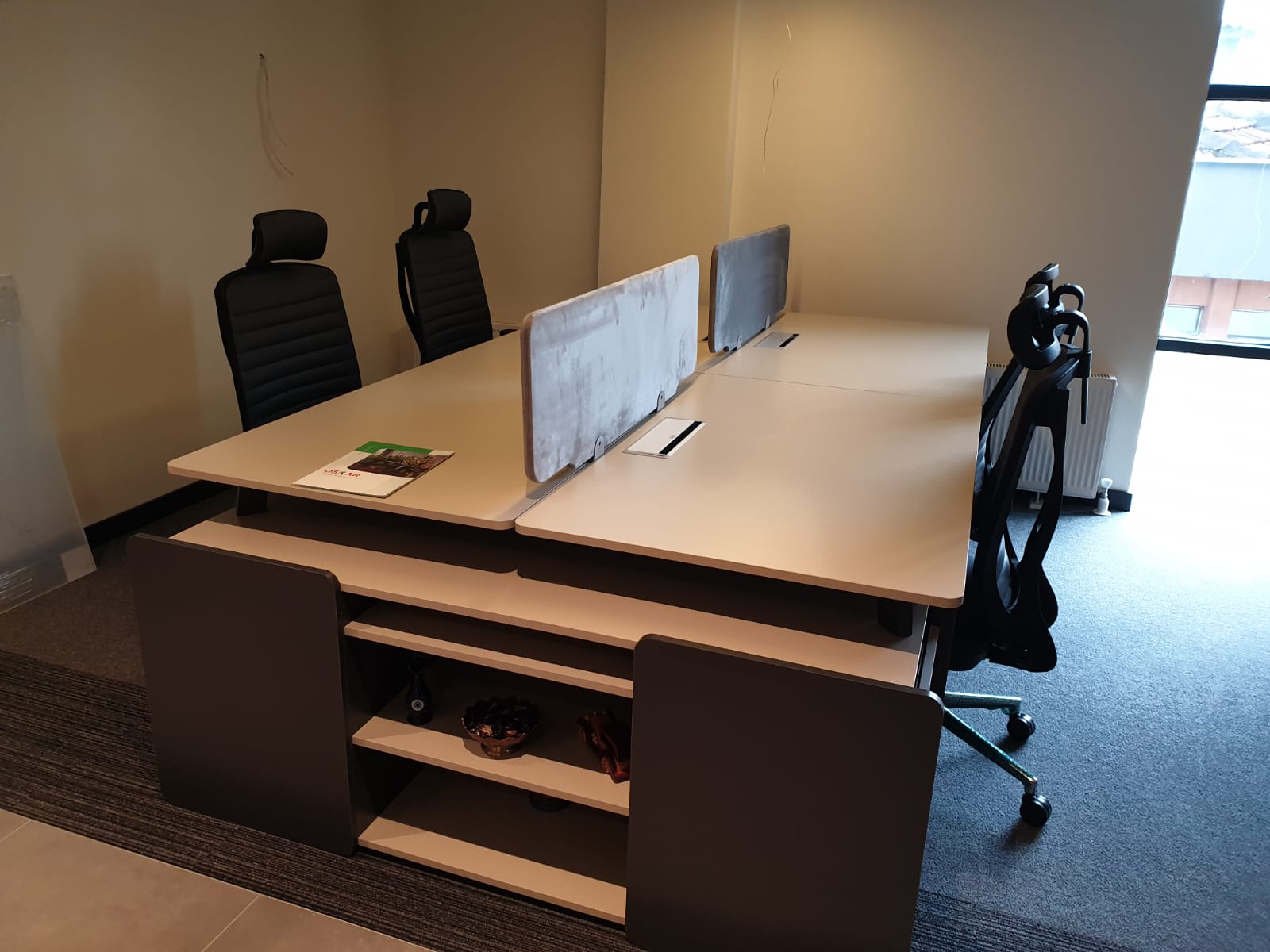 Bilgili Construction Office Furniture Decoration