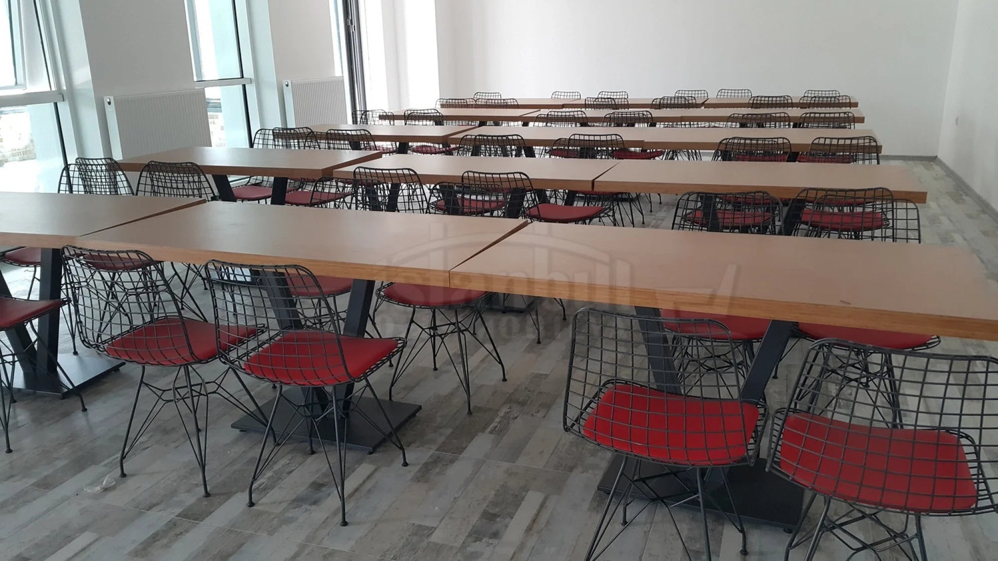 Yemekhane Masaları ve Ortak Dinlenme Alanları ISTANBUL-TSI